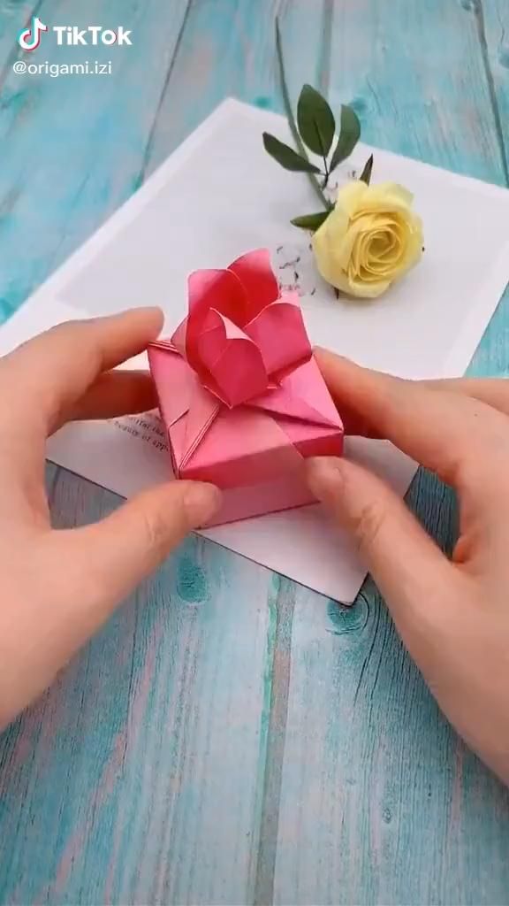 Origami video. easy. Rose candy box.