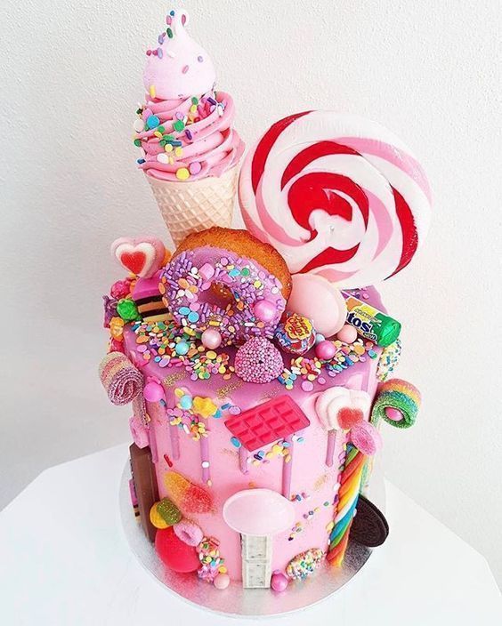 24 epic macaroon birthday cake ideas to inspire your next birthday celebrations Candy Birthday Cakes, Birthday Parties, Birthday Celebrations, Lol Birthday Cake, Bday, Four Ever Sweet Birthday Cake, Amazing Birthday Cakes, Birthday Cakes For Girls, 9th Birthday