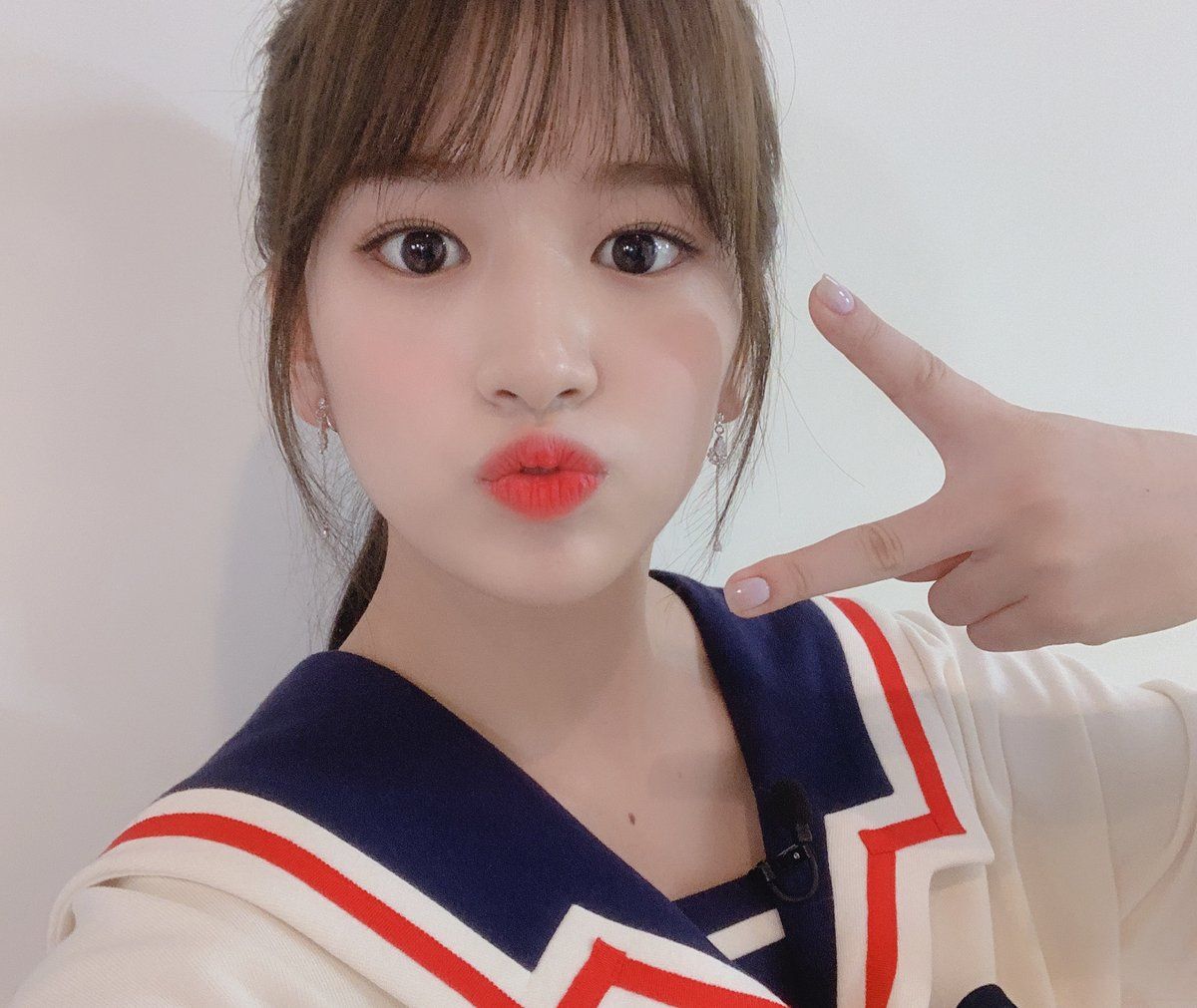 official izone official izone twitter newest tv shows kpop girl official izone official izone twitter newest tv shows kpop girl
