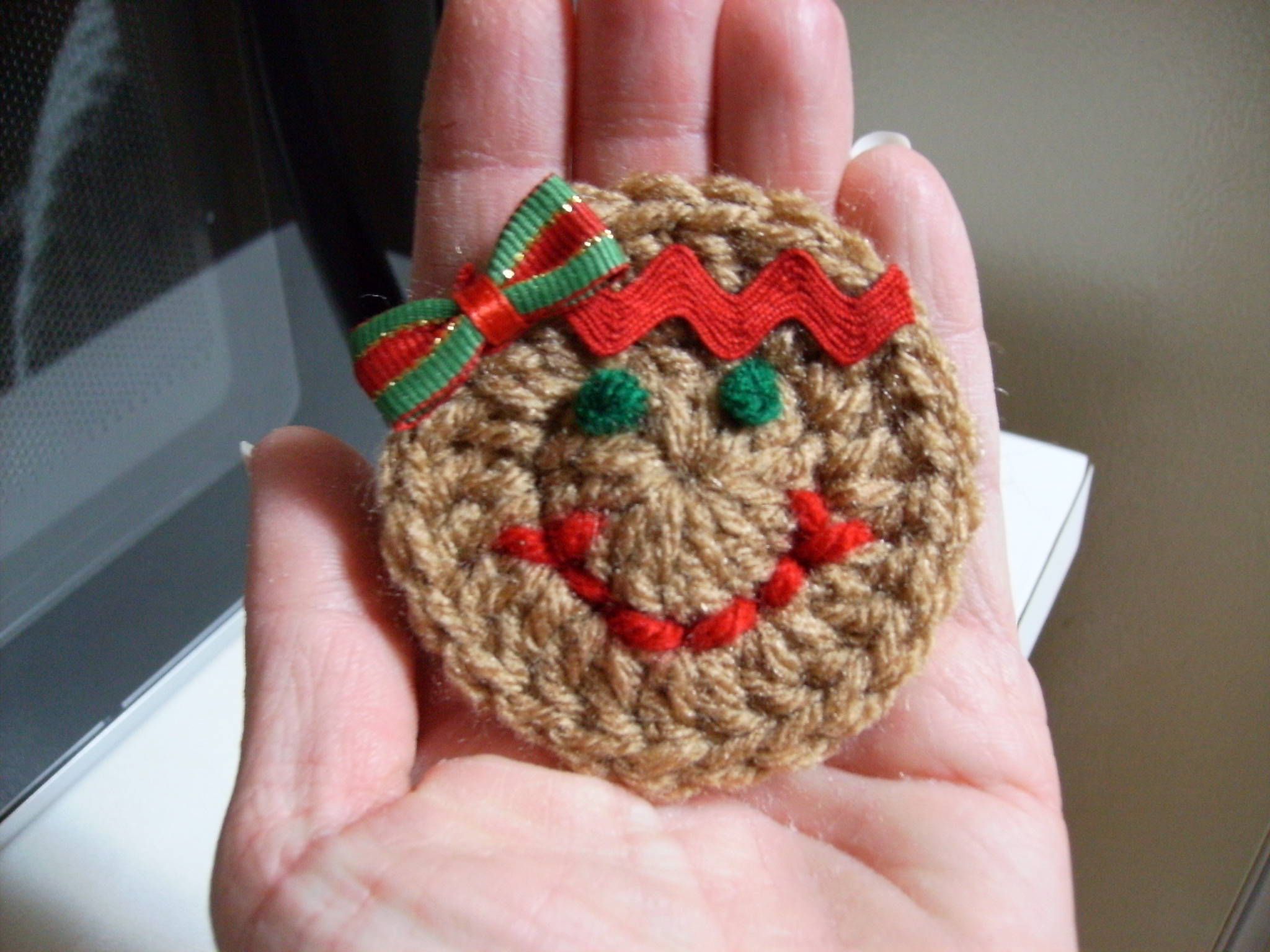 Free Gingerbread Girl Magnet Crochet Pattern (I Can Easily Turn Free Gingerbread Girl Magnet Crochet Pattern (I Can Easily Turn
