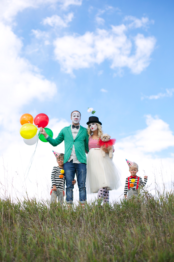 www.pinkpistachio… wp-content uploads 2014 10 french-clowns1.png www.pinkpistachio… wp-content uploads 2014 10 french-clowns1.png