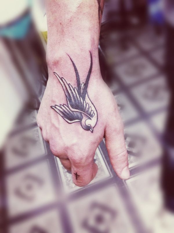 Image Result For Neo Traditional Swallow Tattoo Hand Design - Traditional Swallow Tattoo Hand Image Result For Neo Traditional Swallow Tattoo Hand Design - Traditional Swallow Tattoo Hand