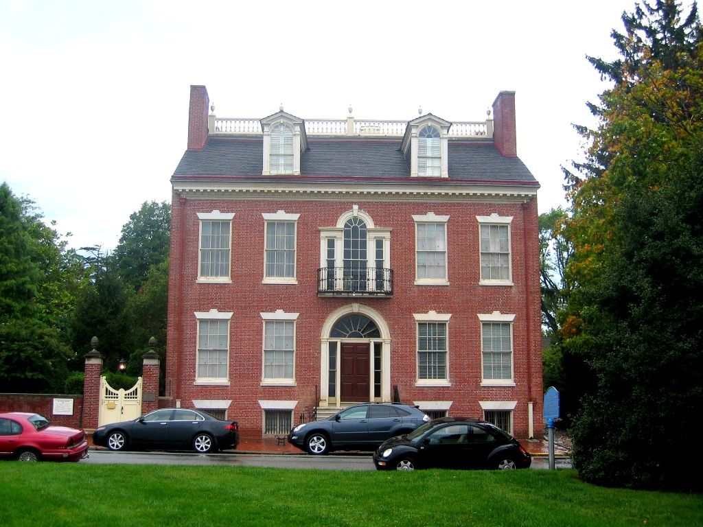 Federal House Styles Colonial Revival Dutch Colonial federal-house-styles-colonial-revival-dutch-colonial