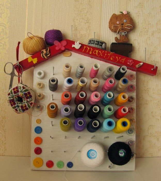 Сделано с любовью...: Организация катушек с нитками Quiet Book, Advent Calendar, Holiday Decor, Blog, Home Decor, Accessories, Manualidades, Decoration Home, Room Decor