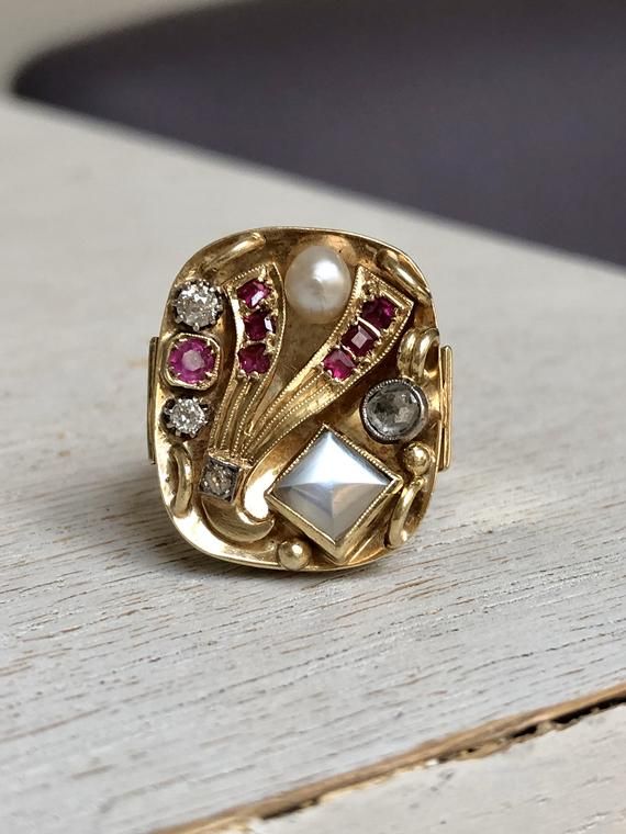 Dating eisenberg jewelry