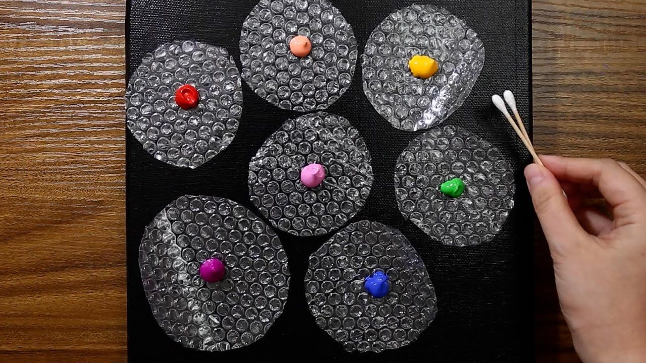 Acrylic Art Projects, Acrylic Flower Painting, Bubble Painting, Painting Art Projects, Painting With Balloons, Easy Acrylic Paintings, Creative Painting Ideas, Paint Balloons, Easy Painting For Kids