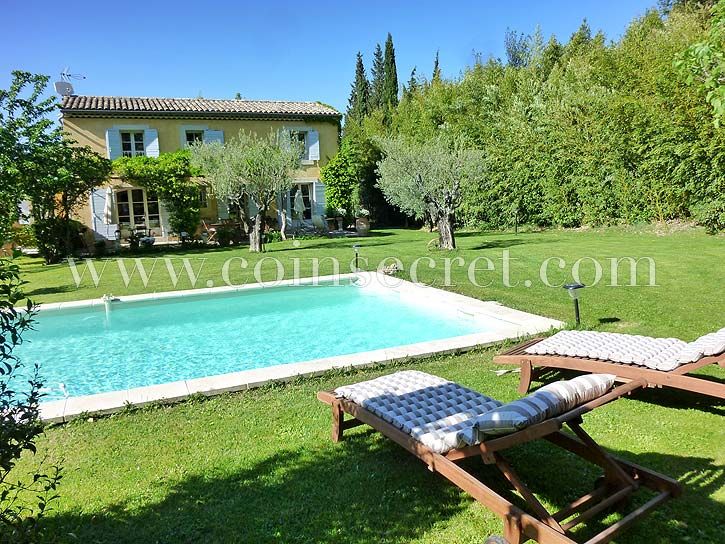 Location de vacances avec piscine dans les Alpilles à Eyragues - maison de vacances a louer avec piscine Location de vacances avec piscine dans les Alpilles à Eyragues - maison de vacances a louer avec piscine