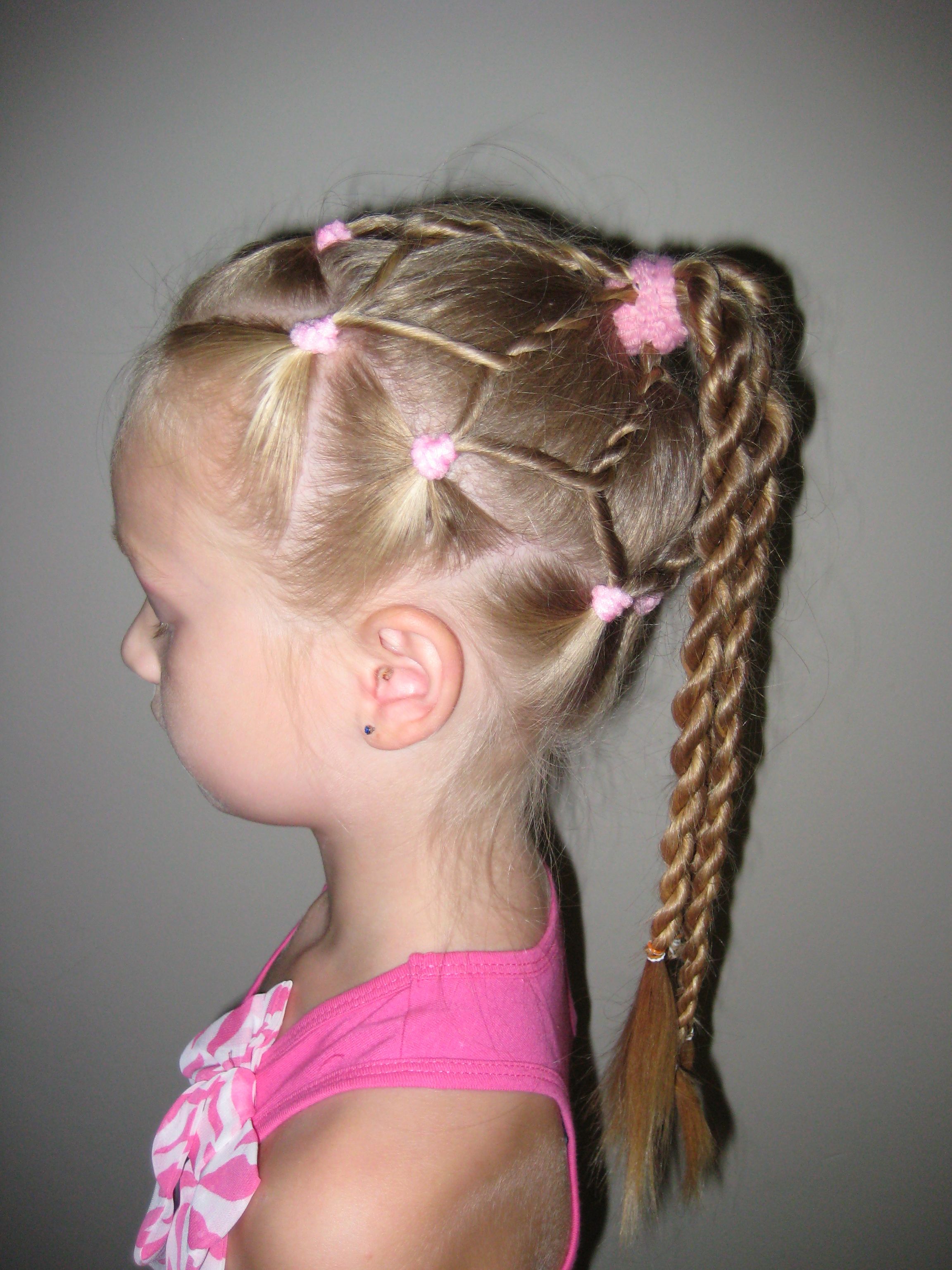 Chignon Hairstyles For Babes Who Wish To Stand Out pictures pictures Chignon Hairstyles For Babes Who Wish To Stand Out