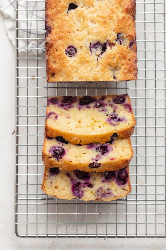 Welcome spring with this fresh and light Lemon Blueberry Bread. It's easy to make with simple ingredients, and comes out moist, fluffy & packed with flavor | Loafs | Easy Baking | Blueberry Recipes | Lemon Loaf | #easybaking #brunchideas #springbaking #spring recipes #feelgoodfoodie Lemon Dessert Recipes, Bread Recipes Sweet, Baking Recipes, Raw Desserts, Blueberry Bread Recipe, Blueberry Recipes, Spring Baking, Frozen Blueberries, Vegetarian Recipes Healthy