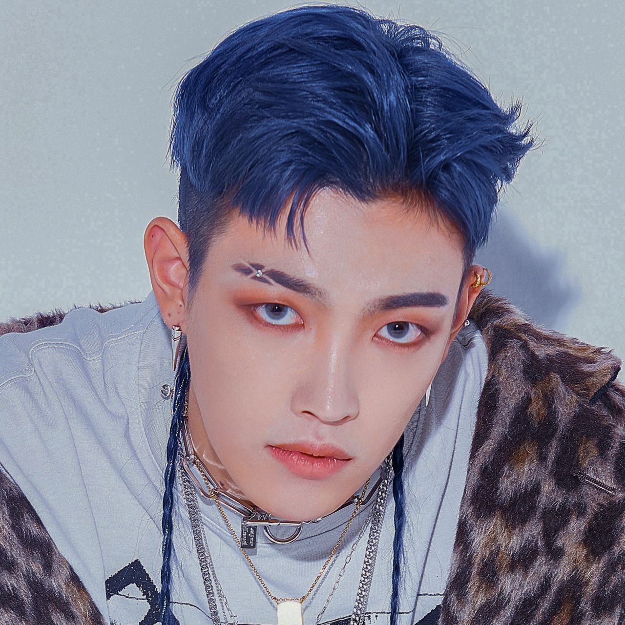 stray kids icons kim hongjoong blue hair boy bands stray kids icons kim hongjoong blue hair boy bands