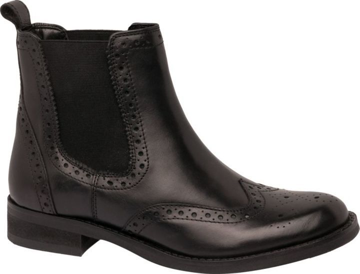 Deichmann Brogue Detail Chelsea Boots (With images)