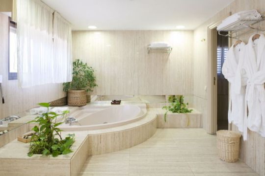 sunken bathtub in a villa in la moraleja, spain via reddit | perfect