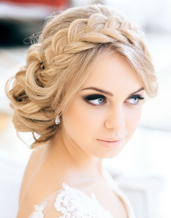 Some Glamorous Hairstyles For Winter Wedding Some Glamorous Hairstyles For Winter Wedding