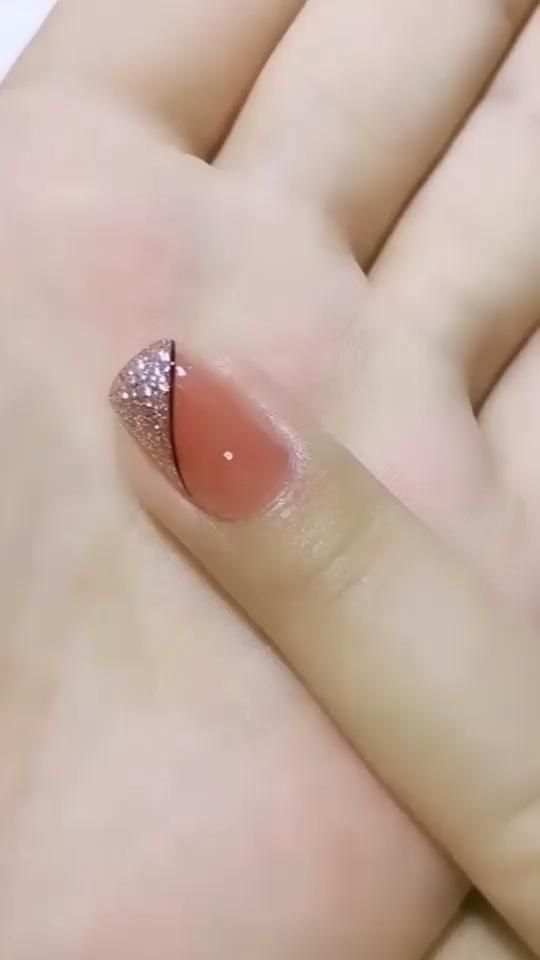 Escola Designer de Unhas se transforme em uma mani Escola Designer de Unhas se transforme em uma mani
