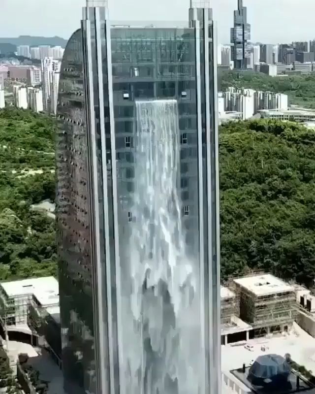 Worlds largest man made waterfall Worlds largest man made waterfall