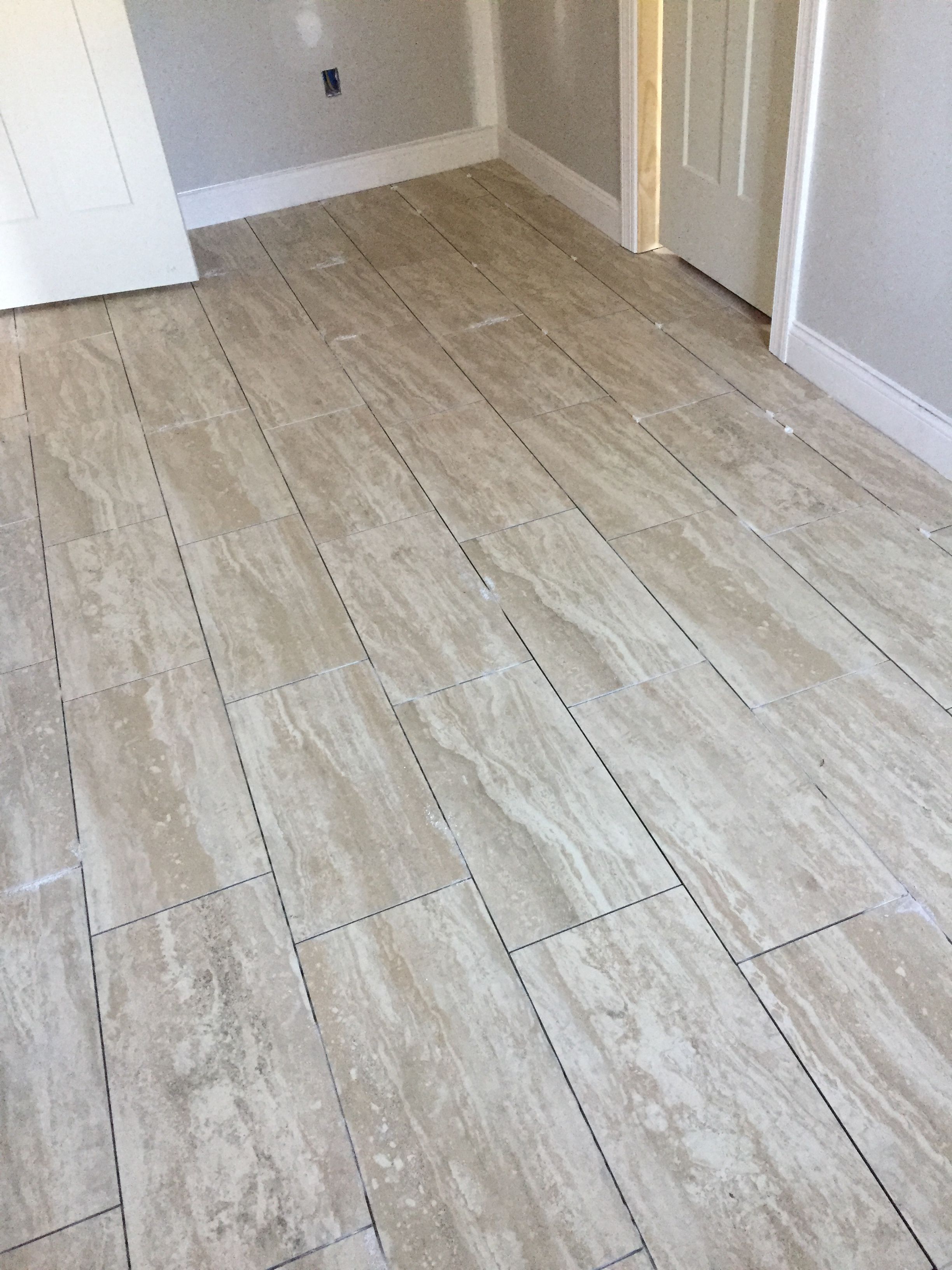 laundry room floor tiles  Área gourmet