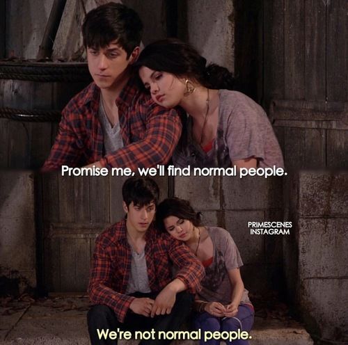 Selena Gomez, Old Disney Tv Shows, Teenage Movie, Zack Y Cody, Disney Movies To Watch, Dc’s Legends Of Tomorrow, Disney Channel Shows, Wizards Of Waverly Place, Alex Russo