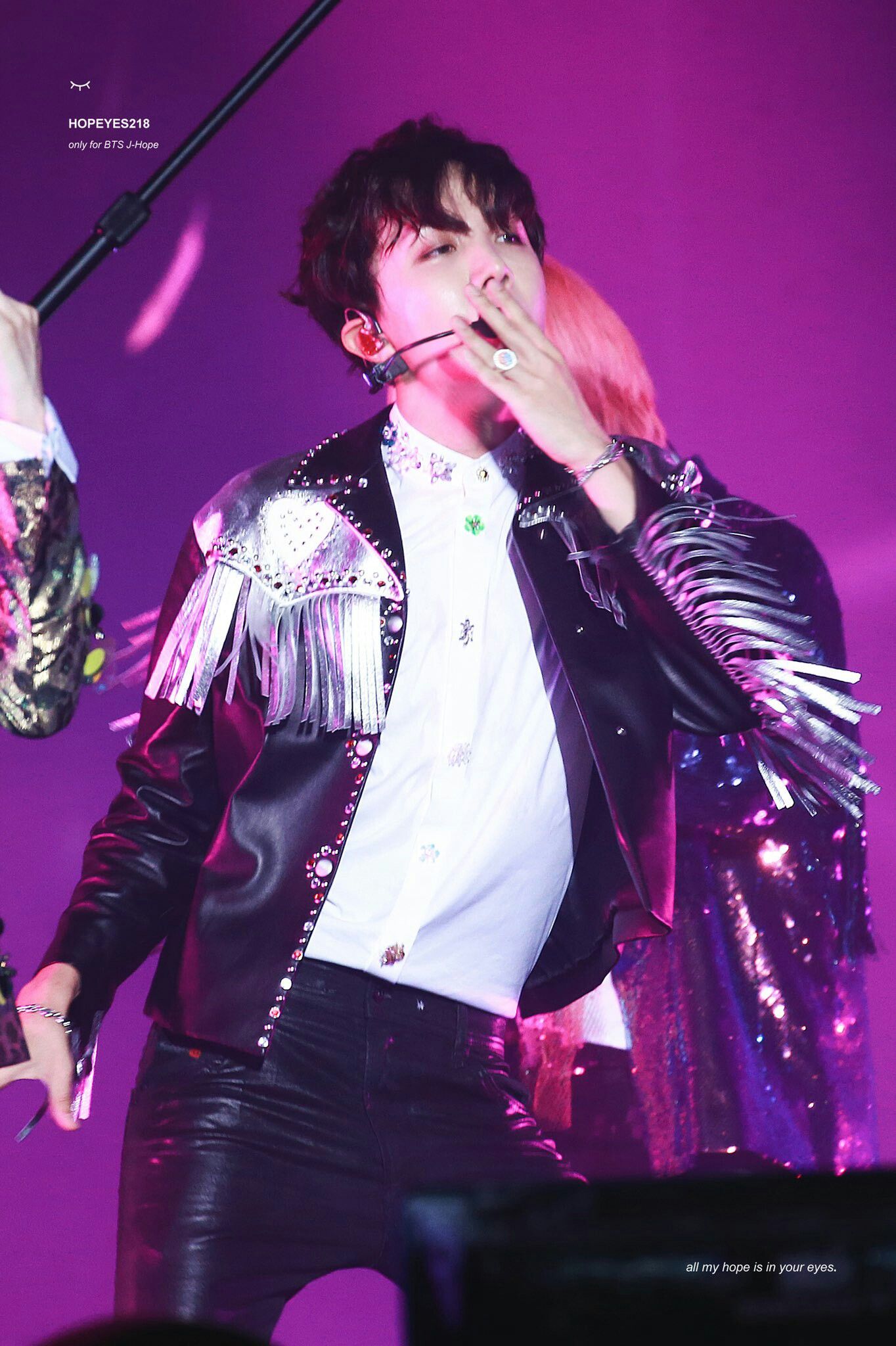 1805 Love Yourself Tour In Seoul 방탄소년단 Bts Ly In Seoul Cr Hopeyes218 Galeri Hobi 1805 Love Yourself Tour In Seoul 방탄소년단 Bts Ly In Seoul Cr Hopeyes218 Galeri Hobi