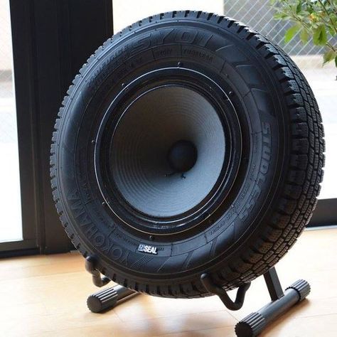 40 Brilliant Ways To Reuse And Recycle Old Tires Architecture Design Hoparlorler Dekorasyon Garaj Duzenleme