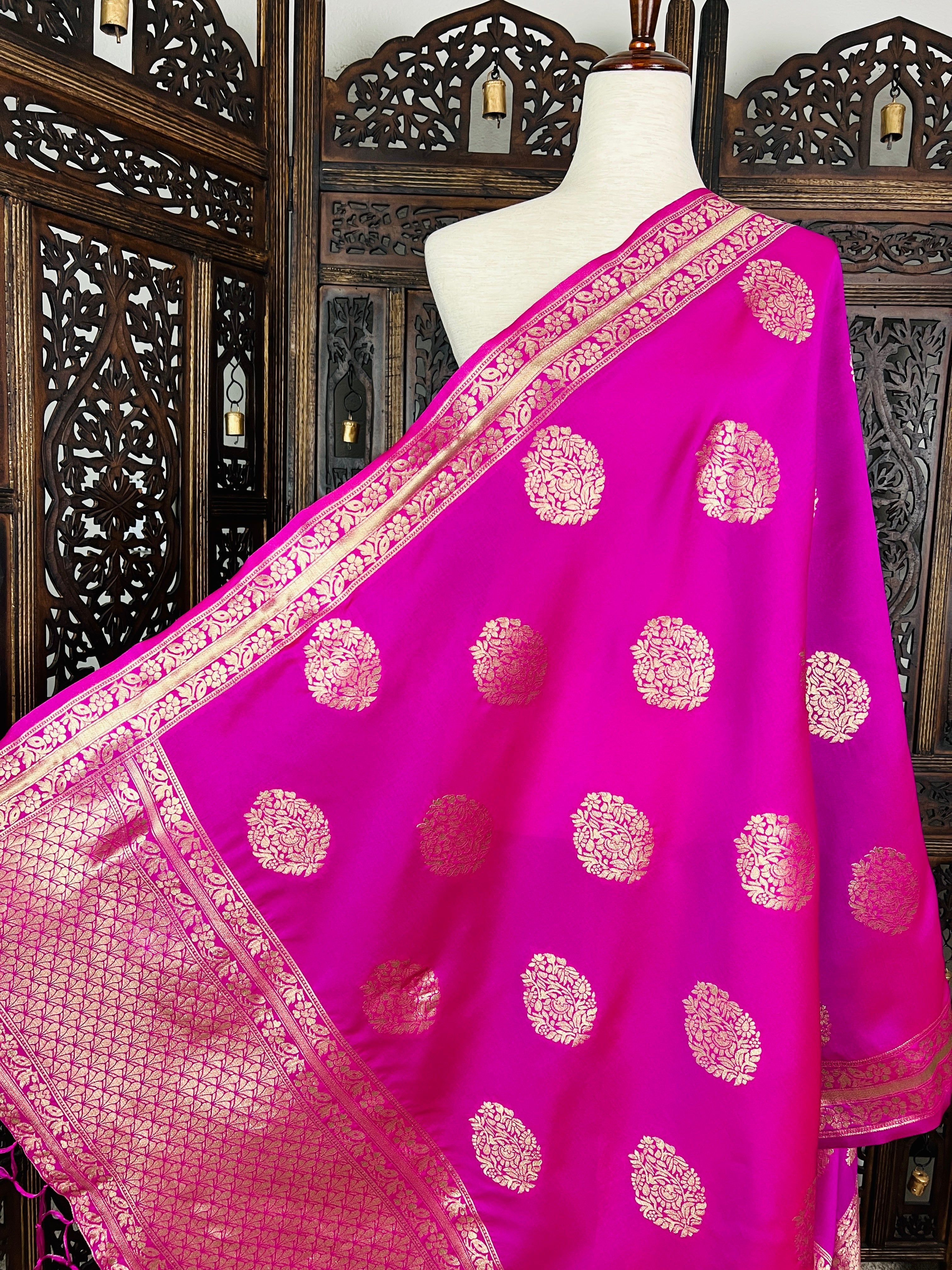 Beautiful Hot Pink Color Dupatta with big buttas and grand borders. Perfect Gift !! Very Light Weight Item: DupattaBase color : Hot PinkFabric : Silk (Non-Pure Silk)Work : Zari Weaved with tasselsSize : 2.5 meters Silk Dupatta, Handloom Saree, Silk Sarees, Pink Silk, Pink Fabric, Beige Color, Pink Color, White Cotton Pajamas, Kids Ethnic Wear