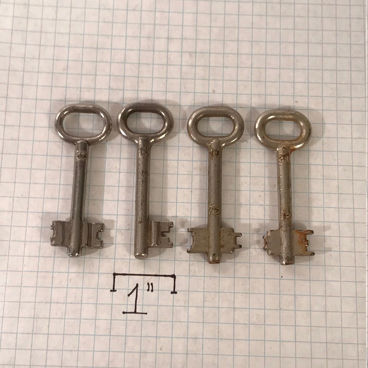 Vintage Skeleton Keys (lot of 4), Antique Metal Skeleton Keys, Russian Federation Keys, Maker Supplies, Steampunk Supply Vintage Skeleton Keys (lot of 4), Antique Metal Skeleton Keys, Russian Federation Keys, Maker Supplies, Steampunk Supply