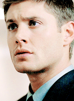 Castiel, Supernatural Gifs, Dean Winchester Gif, Winchester Boys, Smallville, Winchesters, Jensen Ackles Jared Padalecki, Sam Dean, Super Natural