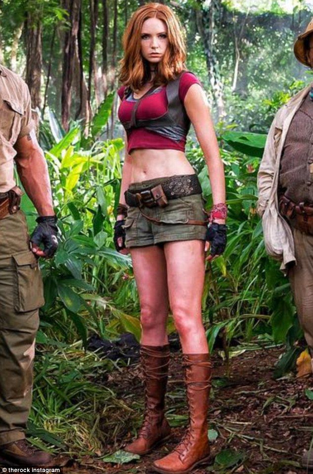 Karen Gillan speaks out after fans attack her skimpy attire in Jumanji reboot