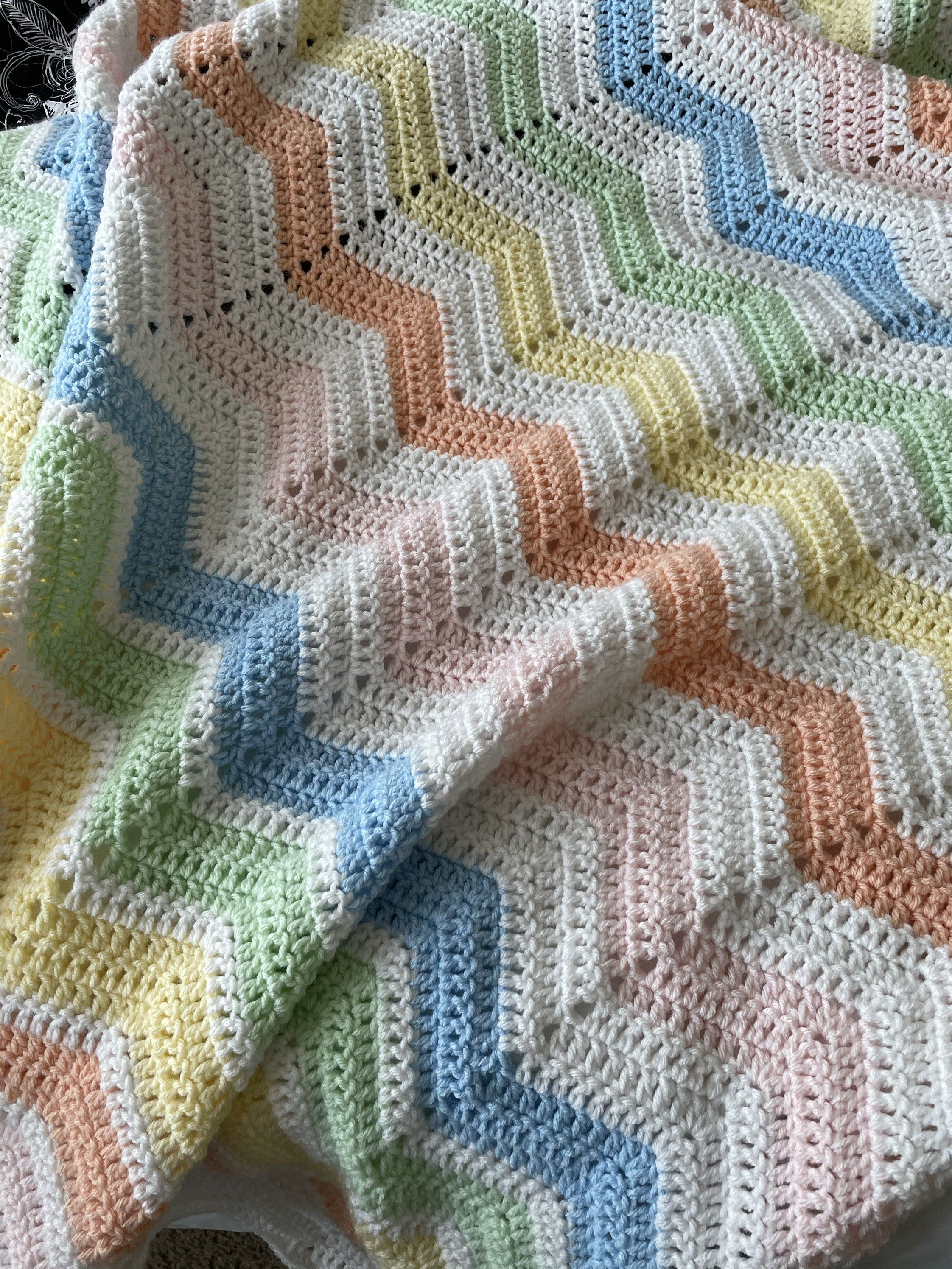 Chevron Baby Blanket Small Baby Blanket Baby Afghan Crochet Baby Blanket Baby Photo Prop Baby Girl and Boy Blanket Baby Shower Gift