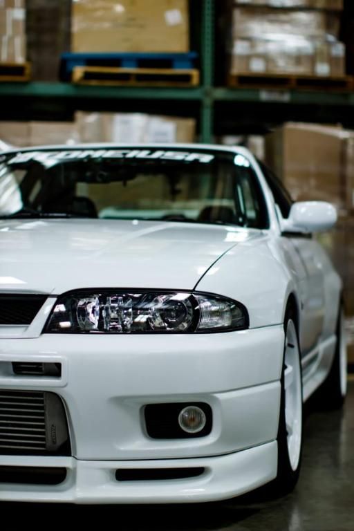 Staring Contest Skyline Gtr R33 日産スカイライン スカイライン 日産 Staring Contest Skyline Gtr R33 日産スカイライン スカイライン 日産