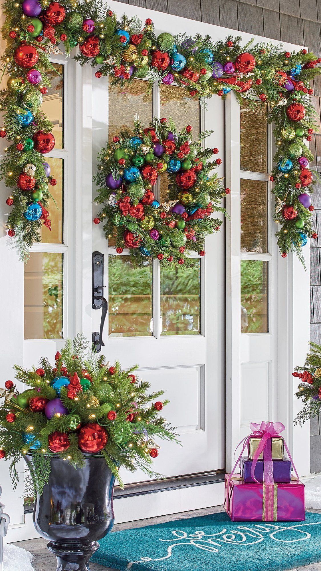 We Re Dreaming Of A Bright Christmas And Our Merry We Re Dreaming Of A Bright Christmas And Our Merry Cordless Wreath Is Making It All Come True Glowing Lights Lush Faux Evergreen