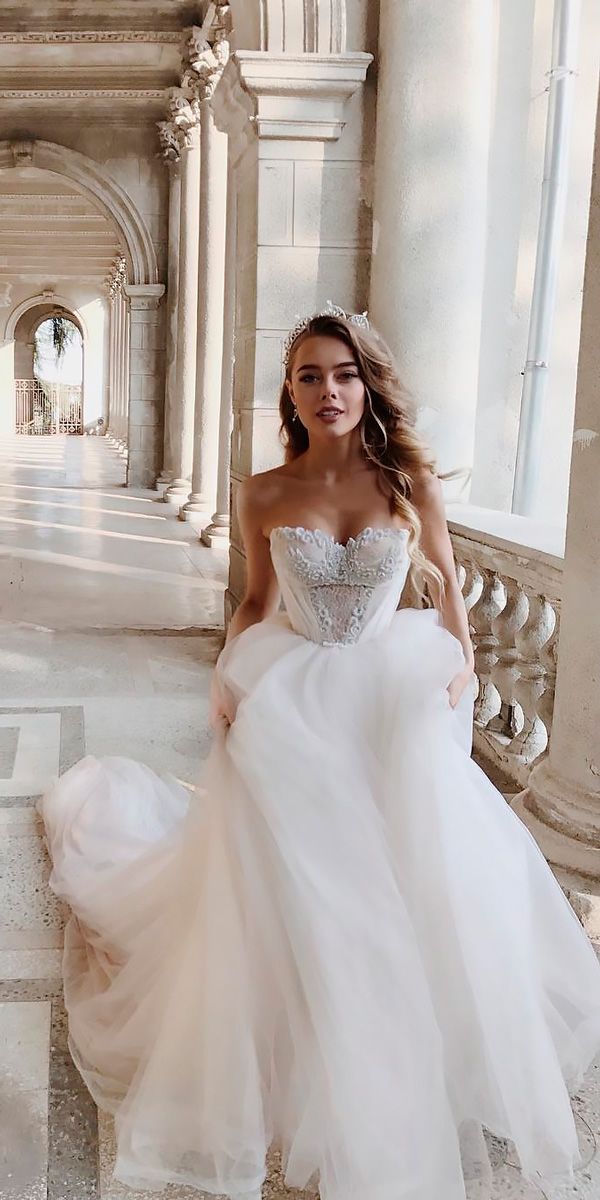 Princess Wedding Dresses For Fairy Tale Celebration ★ See more: https://weddingdressesguide.com/princess-wedding-dresses/ #bridalgown #weddingdress Fairy Tale Wedding Dress, Wedding Dress Guide, Princess Wedding Dresses, White Wedding Dresses, Bridal Dresses, Wedding Dresses Lace, Lace Wedding, Diy Wedding, Wedding White