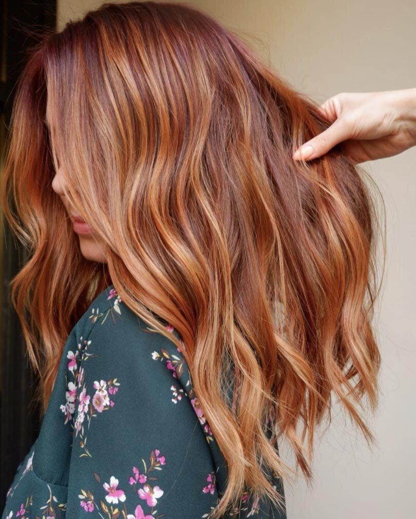 Red Blonde Hair, Strawberry Blonde Hair Color, Ginger Hair Color, Brunette Hair, Red Hair With Balayage, Long Red Hair, Auburn Hair Blonde Highlights, Strawberry Blonde With Highlights, Caramel Red Hair Color