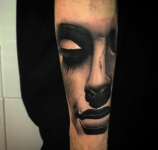 how are 3d tattoos done