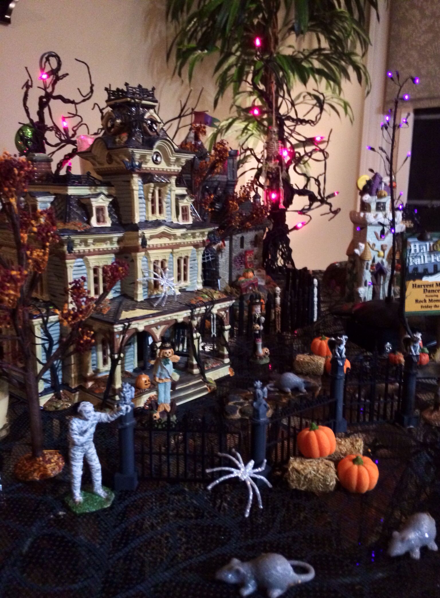 Halloween Village Display / Department 56 Halloween / Lemax Spooky Town / Village #halloweenvillagedisplay Halloween Village Display / Department 56 Halloween / Lemax Spooky Town / Village #halloweenvillagedisplay Halloween Village Display / Department 56 Halloween / Lemax Spooky Town / Village #halloweenvillagedisplay Halloween Village Display / Department 56 Halloween / Lemax Spooky Town / Village #halloweenvillagedisplay