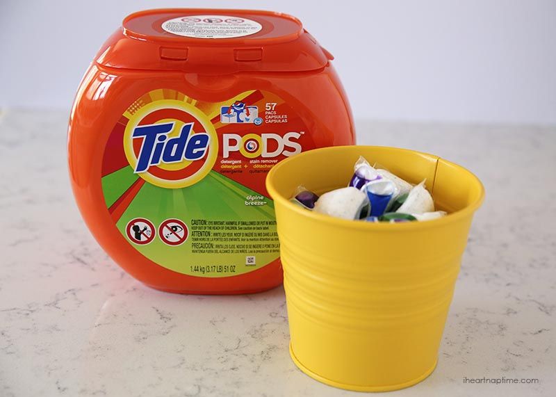 Spring cleaning tips + free printable #tidepodscontainercrafts