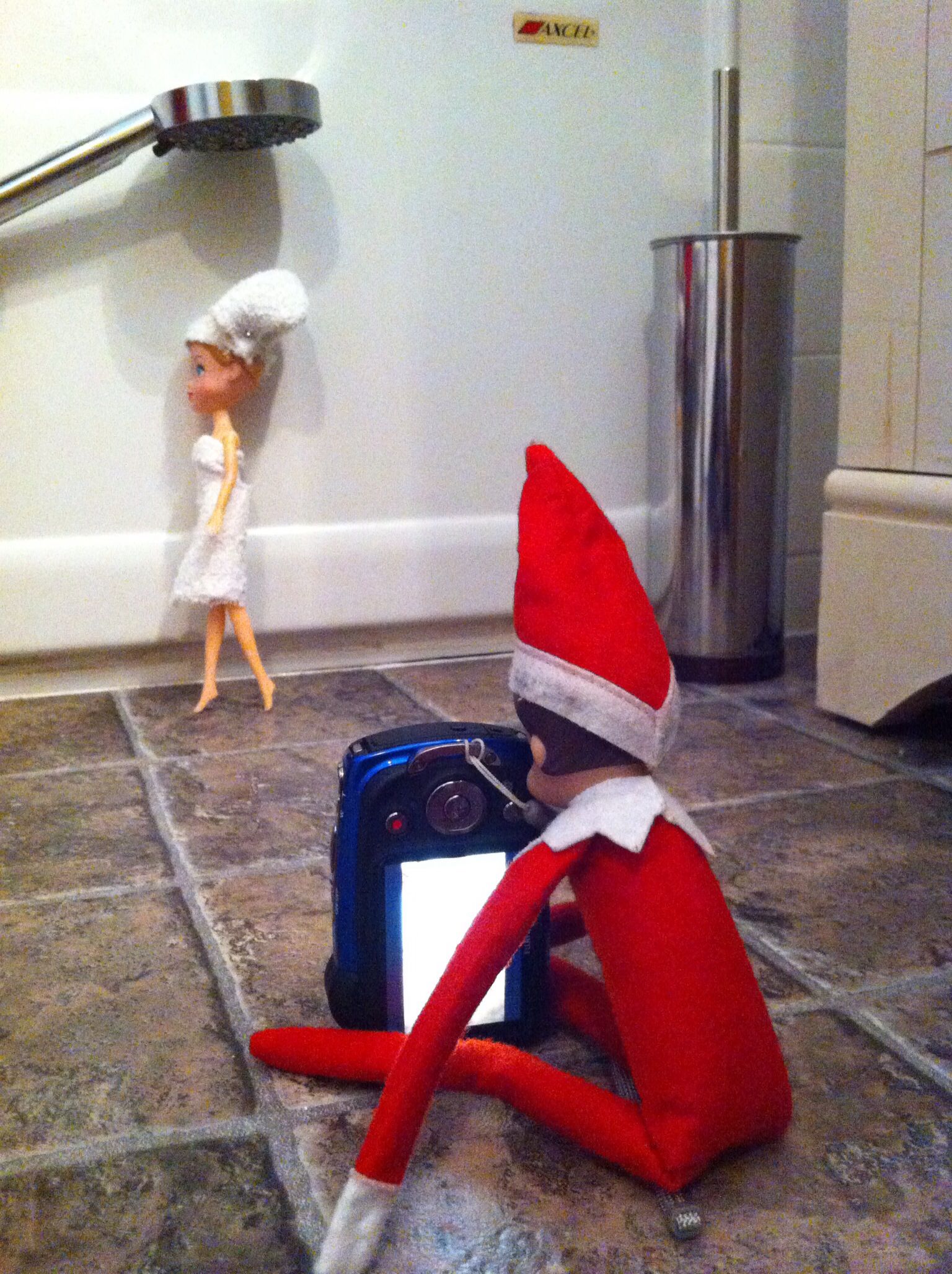 M: The Elf on the Shelf: A Christmas M: The Elf on the Shelf: A Christmas