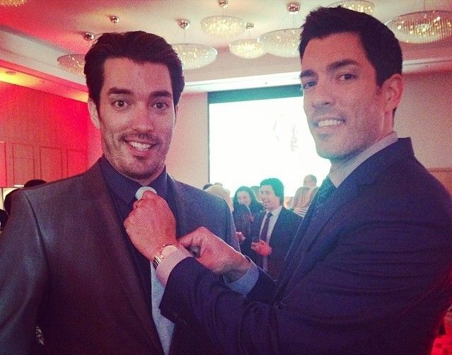 The Property Brothers Net Worth 2018 Jonathan Drew Scott The Property Brothers Net Worth 2017 Jonathan Drew Scott Earnings Networth Propertybrothers