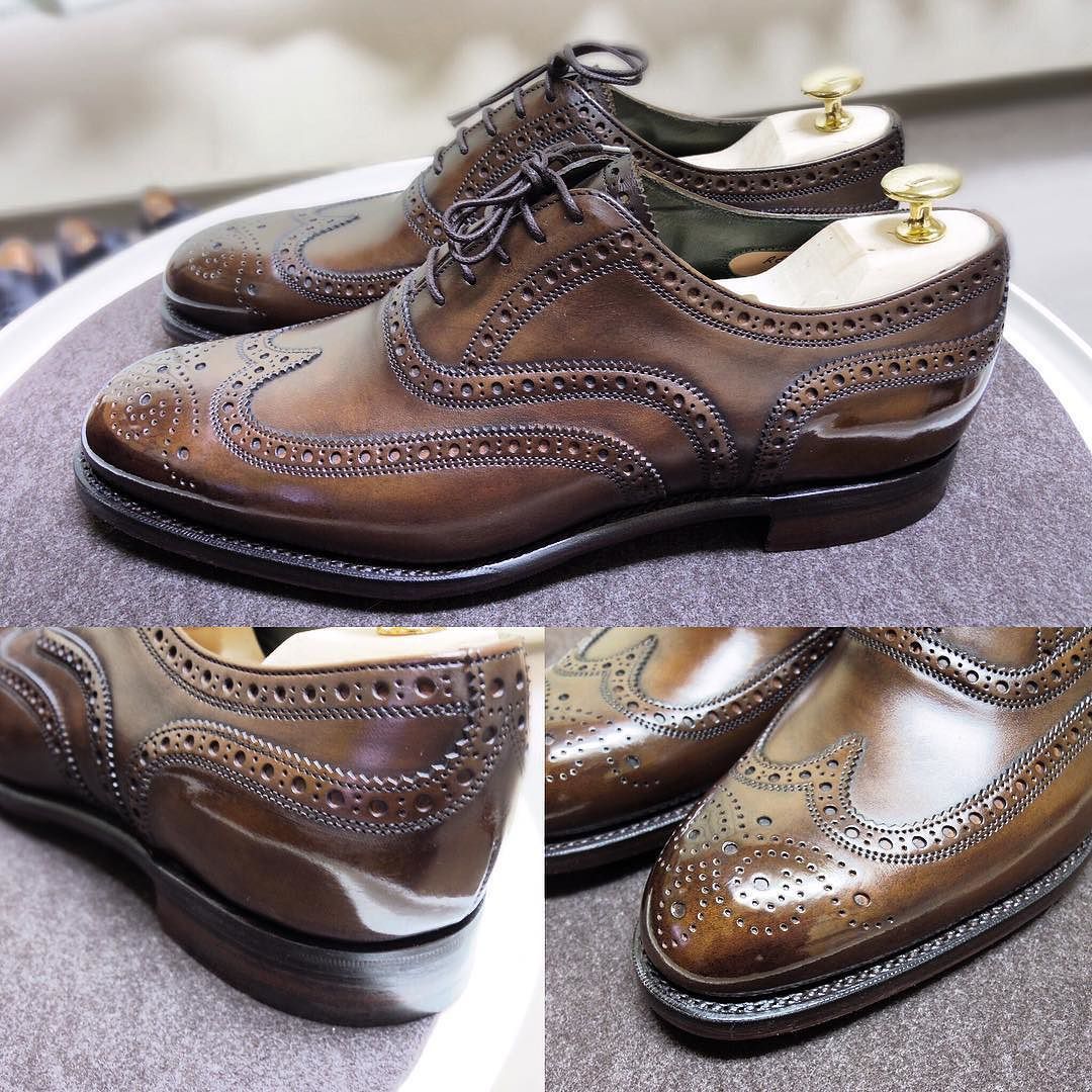 Cheaney 週があけたら履こうと軽くポリッシュしてみました今回はニュートラルで #cheaney #cheaney130 #shoes #