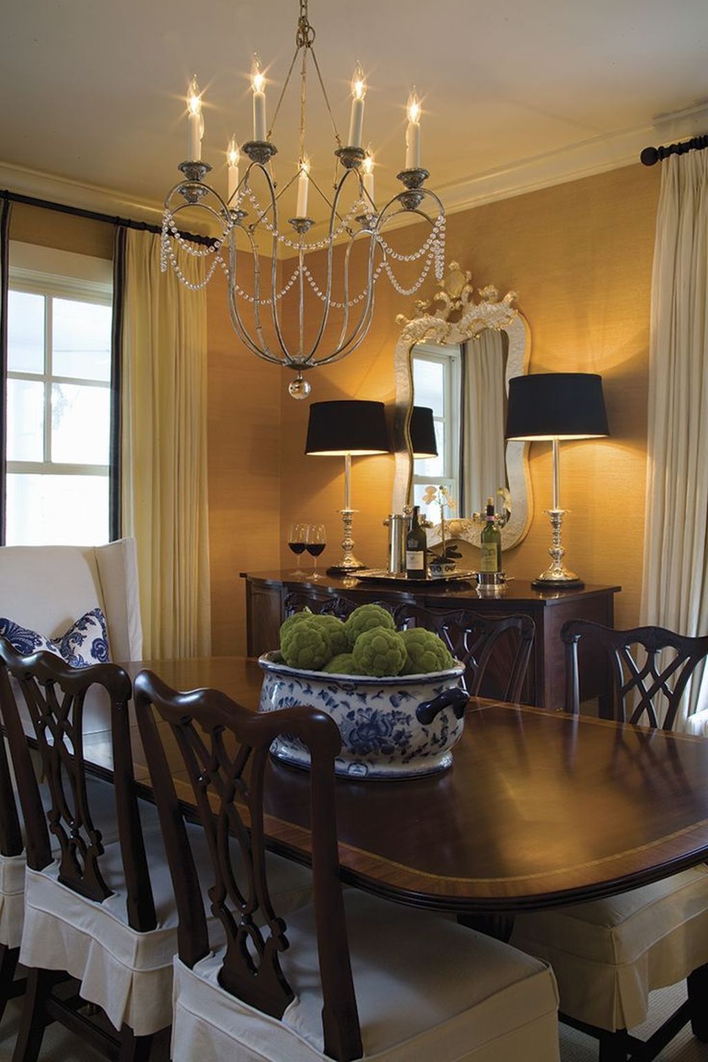 47 Most Popular Black Dining Room Decorating Ideas