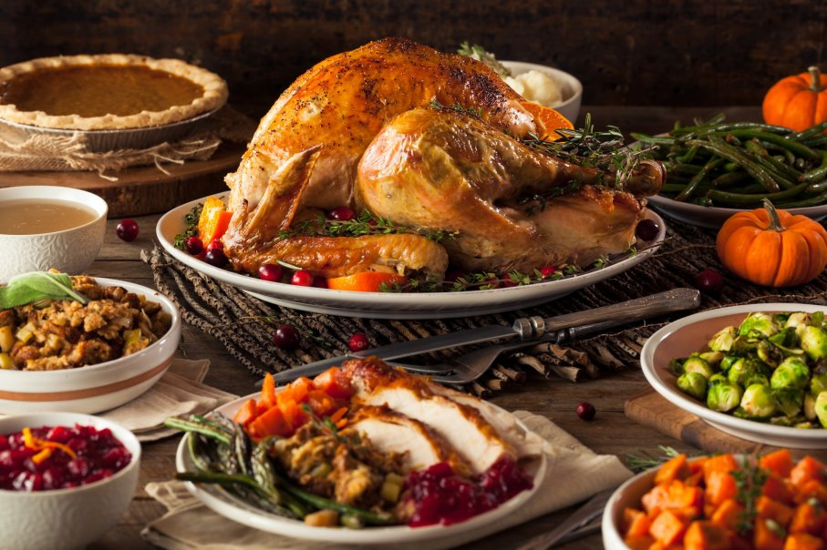 Thanksgiving is a treasured holiday in the lives of most American families. Yet, because of the tendency to romanticize Thanksgiving Days gone by, we can set the bar of expectation so high that we’re bound to experience stress when the reality doesn’t match up to the expectation. Five Tips for a Happier Thanksgiving Here are five tips … Thanksgiving Dinner Menu, Favorite Thanksgiving, Thanksgiving Sides, Thanksgiving Recipes, Hosting Thanksgiving, Happy Thanksgiving, Thanksgiving Weight, Thanksgiving Photos, Potluck Dinner