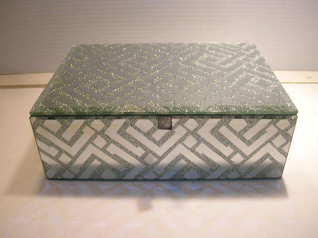 Nicole Miller Jewelry Box Classy MIRRORED AND GLITTER NICOLE MILLER JEWELRY KEEPSAKE BOX Nicole Miller Jewelry Box Classy MIRRORED AND GLITTER NICOLE MILLER JEWELRY KEEPSAKE BOX
