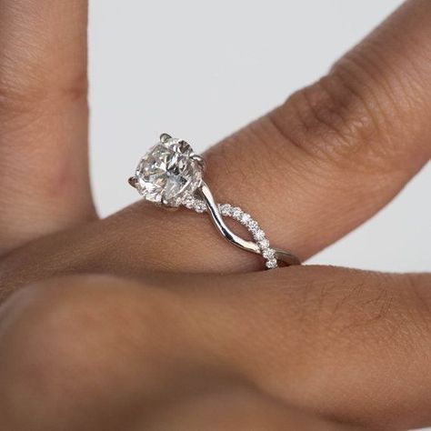 Round Brilliant Cut Solitaire Engagement Ring by DesignsByKamni #vintageengagementrings Round Solitaire Engagement Ring, Engagement Ring Gift, Cushion Cut Engagement Ring, Princess Cut Engagement Rings, Simple Engagement Rings, Beautiful Engagement Rings, Vintage Engagement Rings, Princess Wedding, Halo Engagement