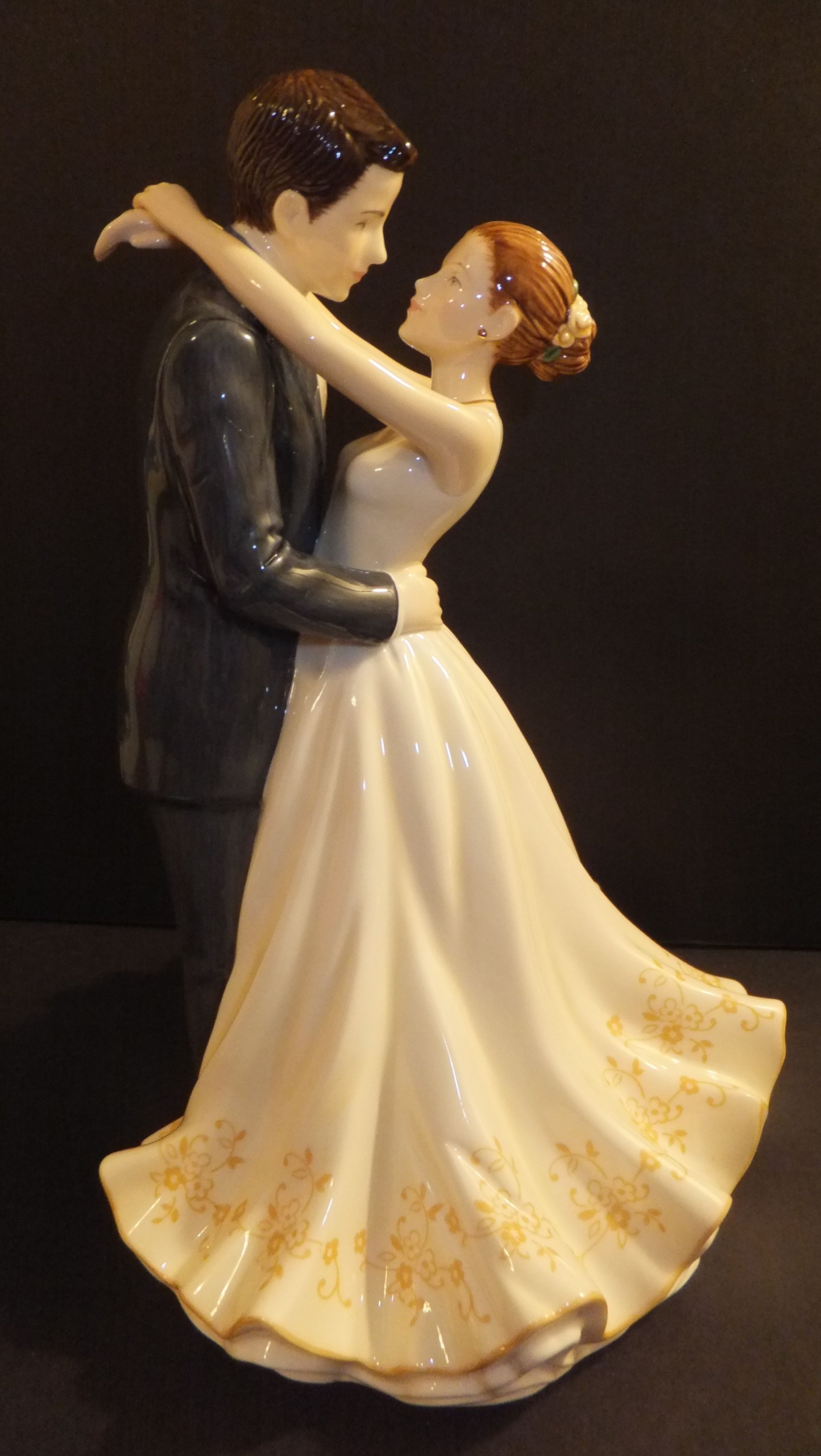 Royal Doulton Royal Doulton Occasions Forever Figurine11 Main Royal