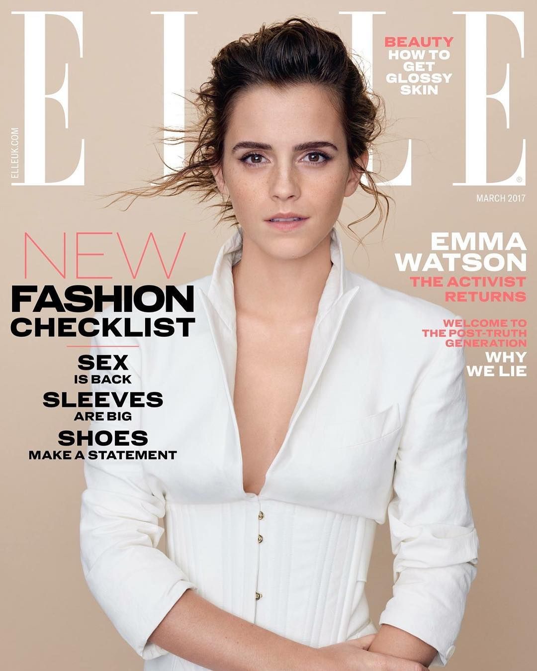 Estamos Enamorados De La Nueva Portada De Emmawatson Definitivamente Esta Actriz Luce Genial En Cualquier Co Emma Watson Editoriales De Moda Revistas De Moda