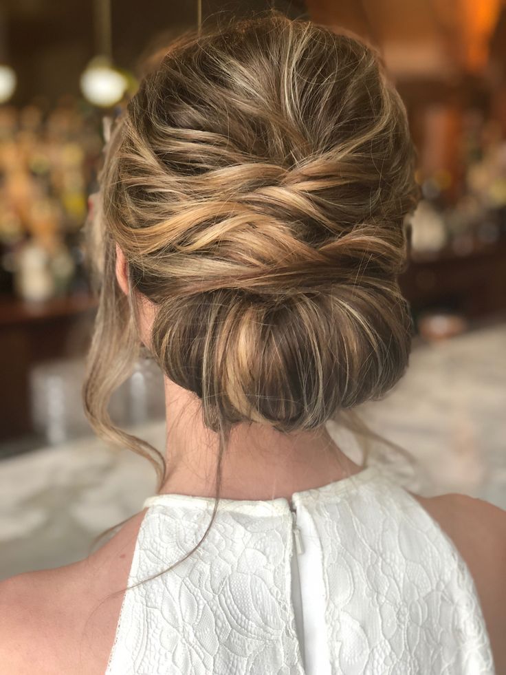Gute Hochsteckfrisur, wenn Sie Ihre Haare von Ihrem Gesicht fernhalten möchten Beste Gute Hochsteckfrisur, wenn Sie Ihre Haare von Ihrem Gesicht fernhalten möchten Beste
