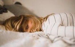 Der simple Trick der dich in 1 Minute einschlafen l sst lifehack hacks tricks sleep healthy g...