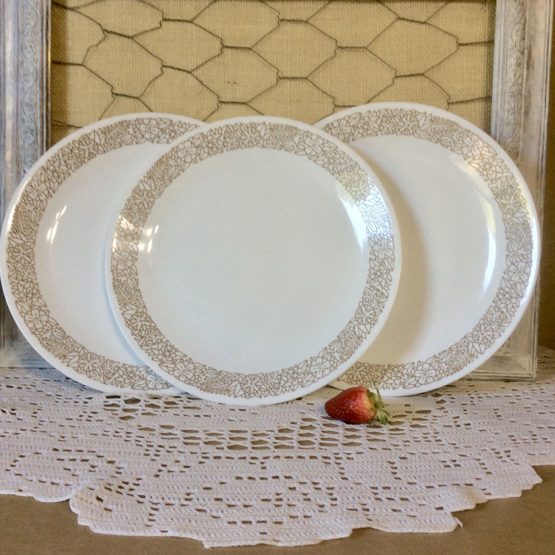 8 Vintage Corelle 10 Dinner Plates Woodland Brown Etsy Vintage 8-vintage-corelle-10-dinner-plates-woodland-brown-etsy-vintage