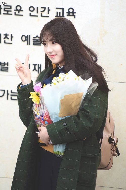 cosmic girls wjsn eunseo son juyeon may cosmic girls wjsn eunseo son juyeon may