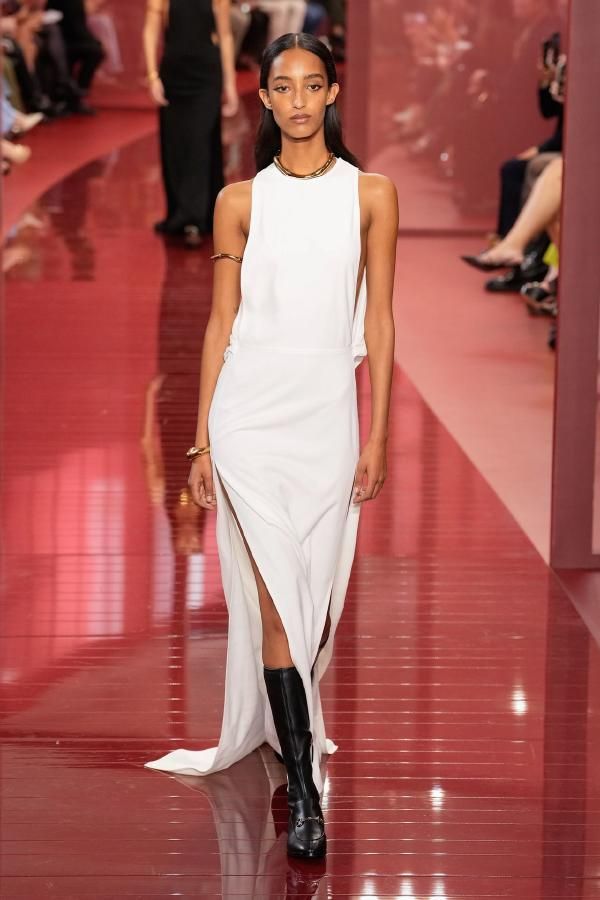 Gucci Spring Summer 2025 Fashion Show in 2024 Fashion, Gucci spring, Fashion show