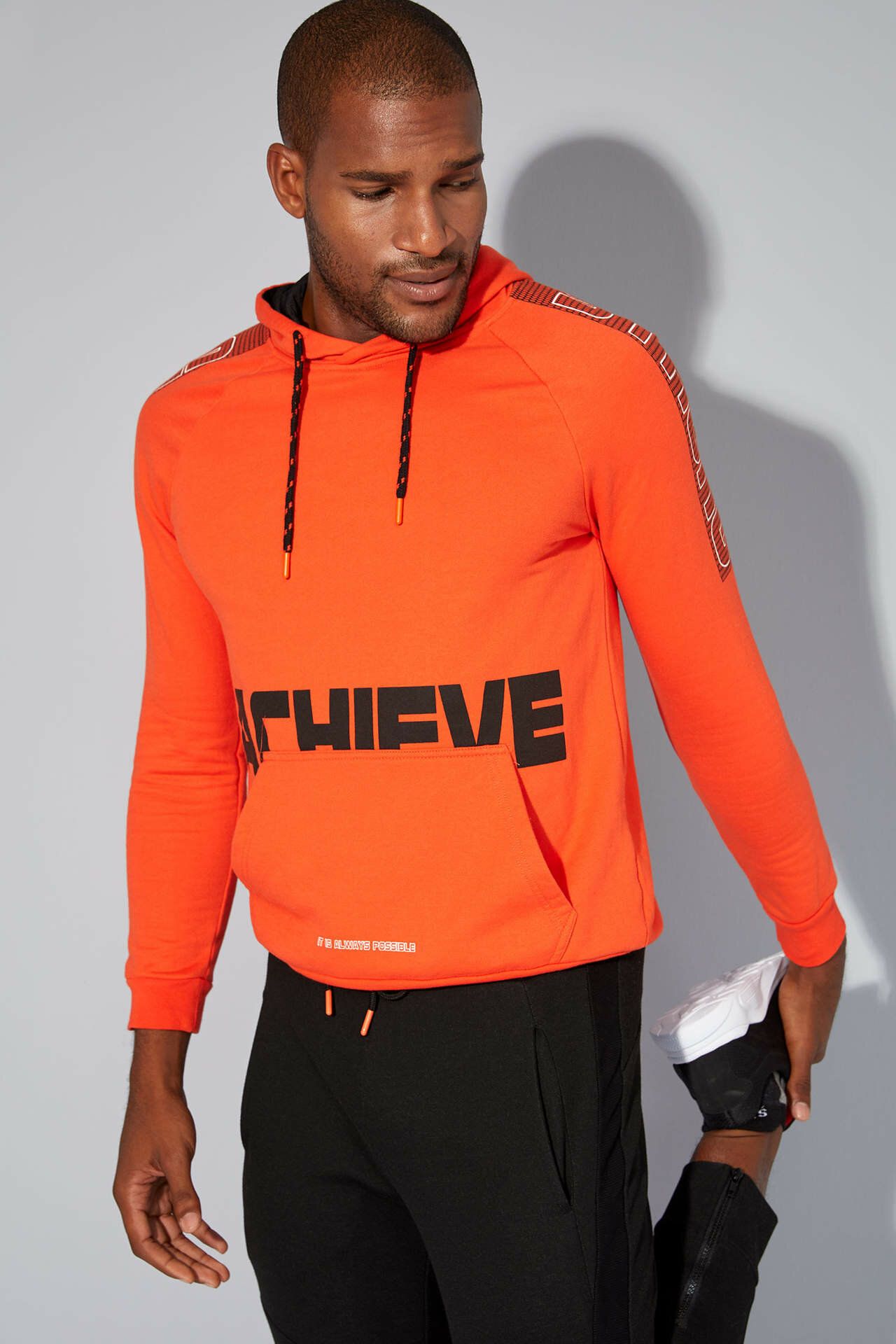 Turuncu Man Kapusonlu Sporcu Sweatshirt 1076763 Defacto Kapusonlu Turuncu Urunler
